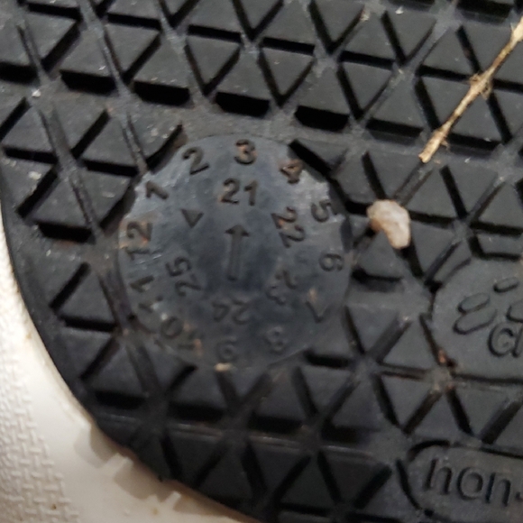 CROCS Classic White Slip-On Shoes Nurse Work Shoes Rain Snow Size W7 - Picture 13 of 15